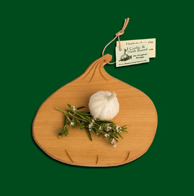 Wooden garlic board